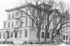 thumbs/CAMPUS 07 OLD LAWLER HALL 1944.jpg